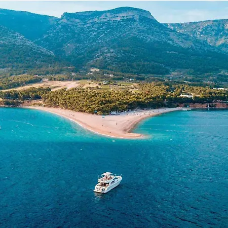 4 Islands * Kaštel Stari